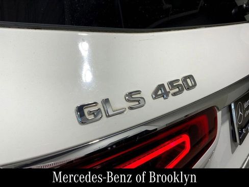 Certified 2022 Mercedes-Benz GLS 450 4MATIC image 34