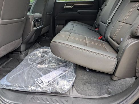 New 2026 Chevrolet Silverado 2500 High Country w/ High Country Premium Package AWD/4WD image 28
