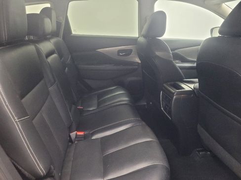 Used 2018 Nissan Murano SL w/ Moonroof Package AWD/4WD image 19