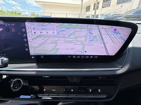 Certified 2024 Buick Envision Preferred AWD/4WD image 26