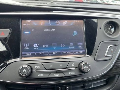 Used 2017 Buick Envision Essence FWD image 8