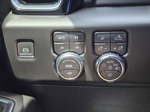 Used 2023 GMC Sierra 1500 Denali w/ Denali Reserve Package AWD/4WD image 23