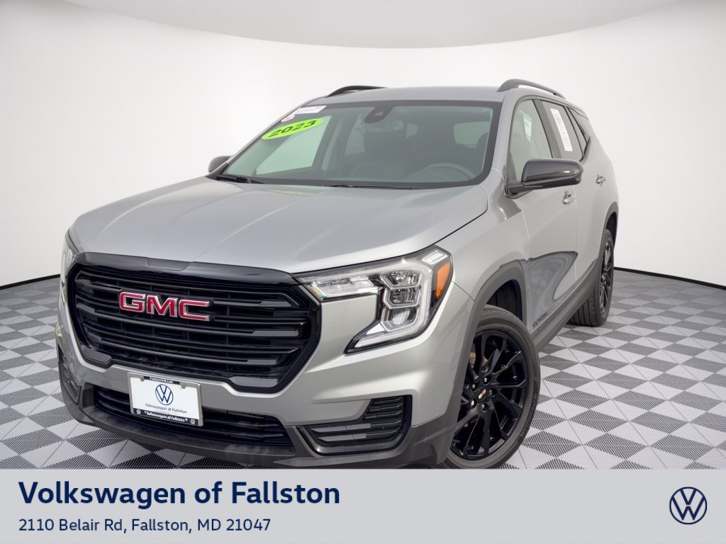 Used 2023 GMC Terrain SLE w/ Driver Convenience Package AWD/4WD image 1