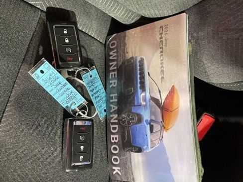 New 2026 Jeep Cherokee Laredo AWD/4WD image 22