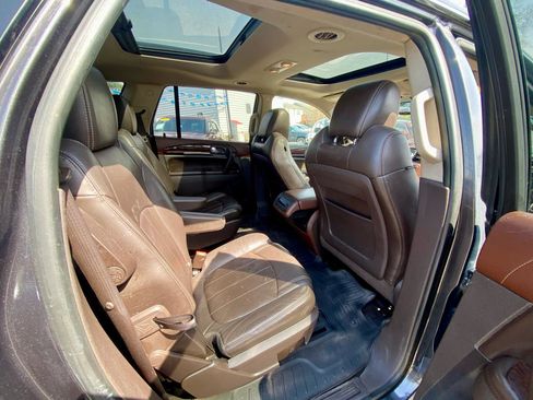 Used 2013 Buick Enclave Leather image 10