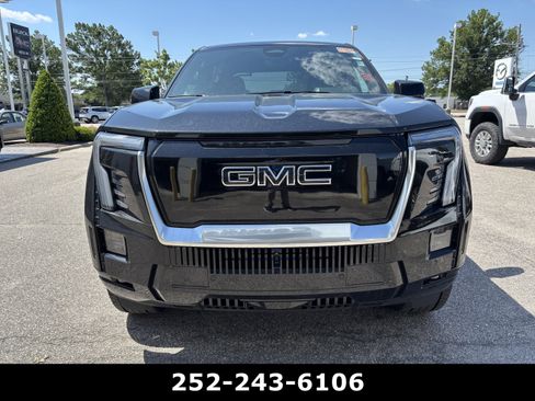 Used 2025 GMC Sierra EV Denali AWD/4WD image 2
