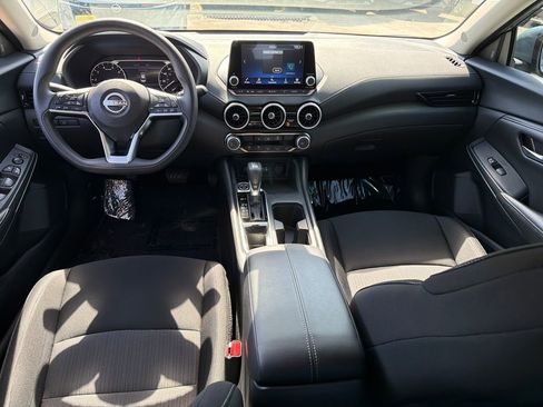 Used 2024 Nissan Sentra SV FWD image 15