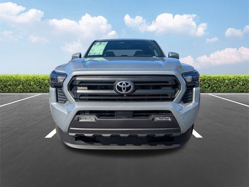 New 2026 Toyota Tacoma SR5 image 9