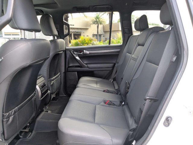 Certified 2022 Lexus GX 460 w/ Black Line Special Edition AWD/4WD image 14