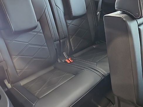 New 2026 Volkswagen Atlas SE image 19