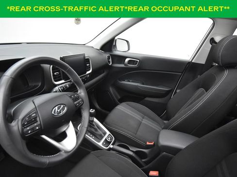 Used 2026 Hyundai Venue SEL FWD image 11