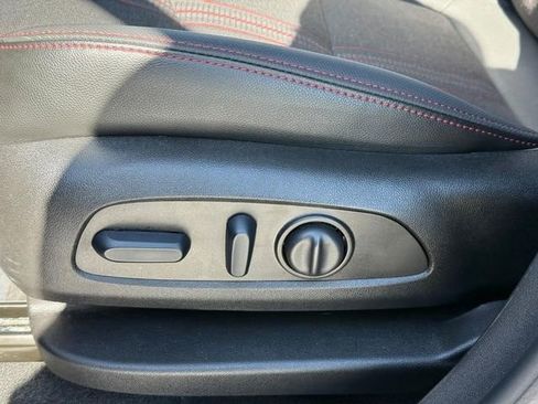 Used 2024 Chevrolet Equinox RS image 17