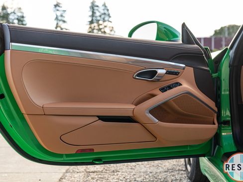 Used 2023 Porsche 718 Boxster S image 12