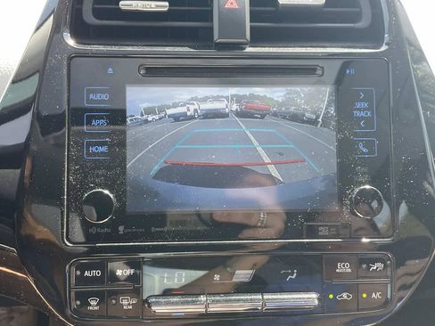 Used 2018 Toyota Prius Three w/ Advanced Technology Package FWD image 37