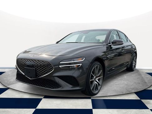 Certified 2025 Genesis G70 2.5T AWD/4WD image 3