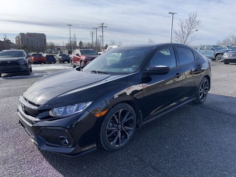 Used 2019 Honda Civic Sport image 3