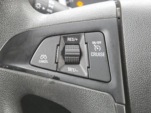 Used 2017 Chevrolet Equinox LS image 8