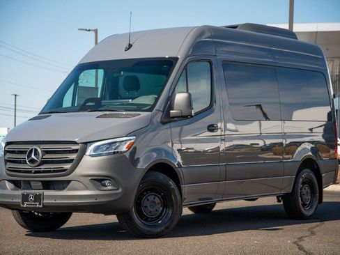 New 2025 Mercedes-Benz Sprinter 2500 image 1