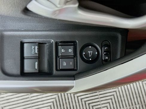 Used 2015 Honda Civic EX-L image 22