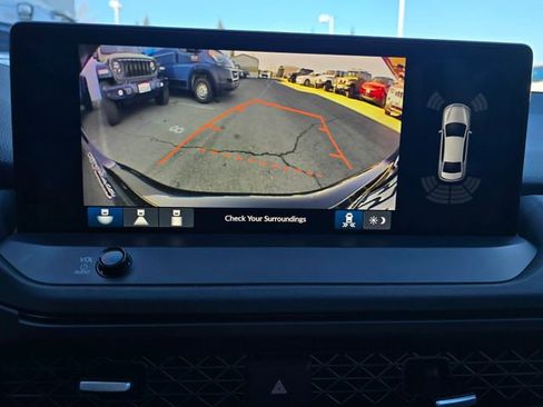 Used 2025 Honda Accord Touring image 13