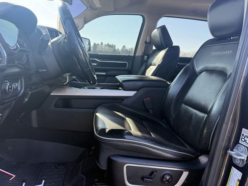 Used 2019 RAM 1500 Laramie image 10