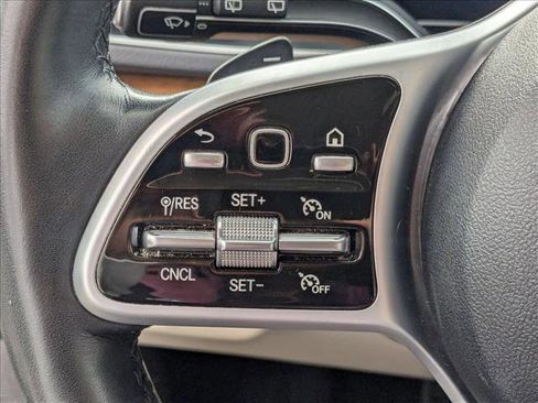 Used 2021 Mercedes-Benz GLE 350 4MATIC image 16