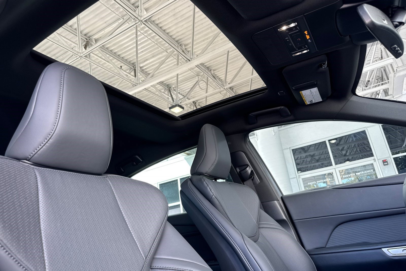 New 2026 Lexus ES 350h AWD image 14