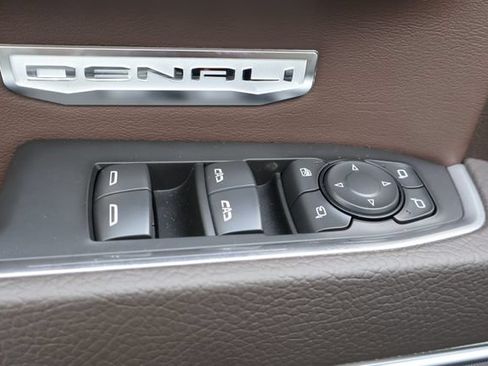 New 2026 GMC Sierra 1500 Denali w/ Denali Reserve Package AWD/4WD image 14