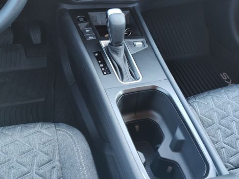 New 2026 Nissan Kicks SV w/ SV Premium Package image 9