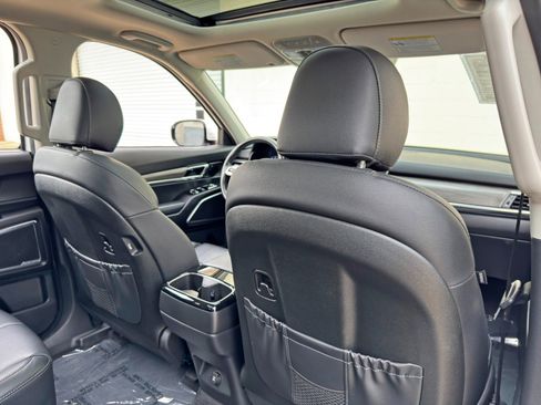 Used 2020 Kia Telluride SX FWD image 38