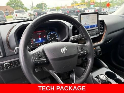 Used 2023 Ford Bronco Sport Outer Banks w/ Tech Package AWD/4WD image 3