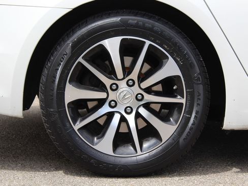 Used 2017 Acura TLX FWD image 25