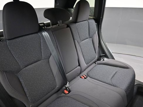 Certified 2025 Subaru Forester Premium AWD/4WD image 16