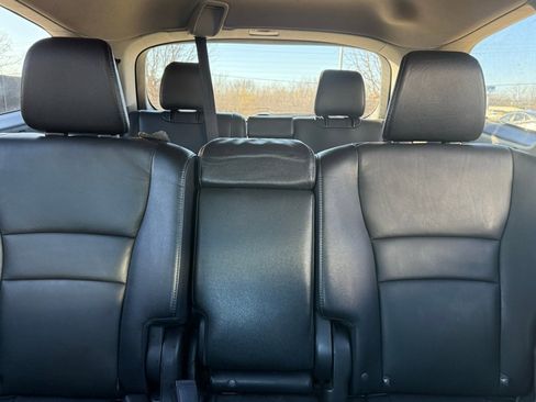 Certified 2019 Honda Pilot Touring image 22