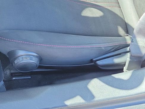 Used 2016 MAZDA MX-5 Miata Club image 14