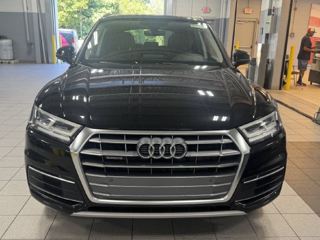 Used 2019 Audi Q5 Premium w/ Premium Plus Package AWD/4WD image 2