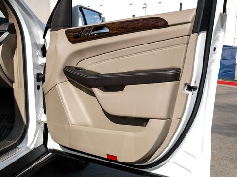 Used 2013 Mercedes-Benz ML 350 2WD image 40