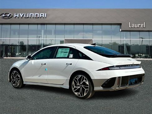 New 2025 Hyundai Ioniq 6 SEL image 3