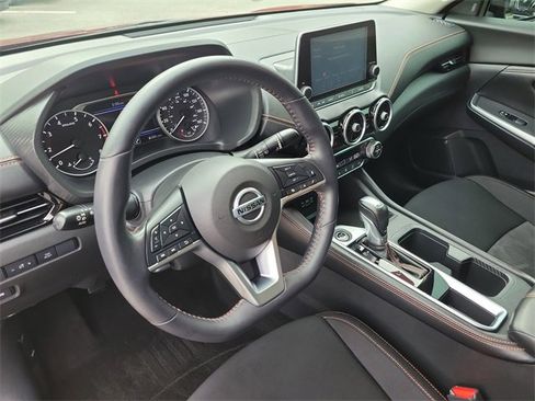 Used 2021 Nissan Sentra SR image 21