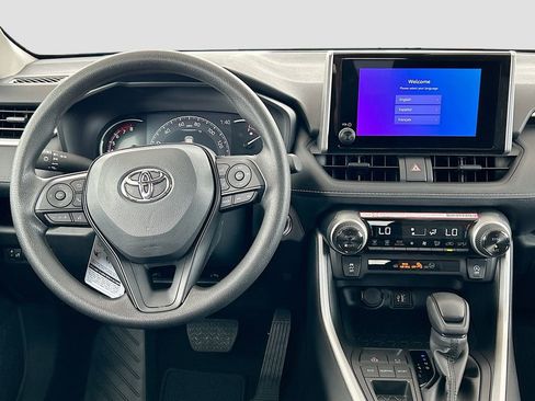 New 2025 Toyota RAV4 XLE image 18