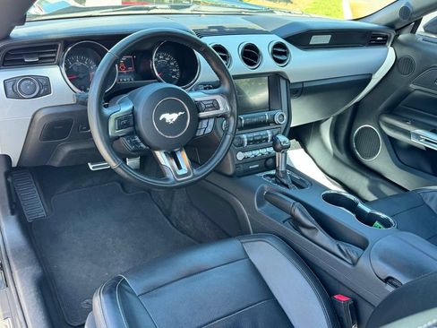 Used 2017 Ford Mustang Premium RWD image 6