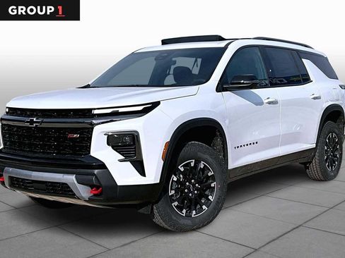 New 2026 Chevrolet Traverse Z71 w/ Driver Confidence Package image 1