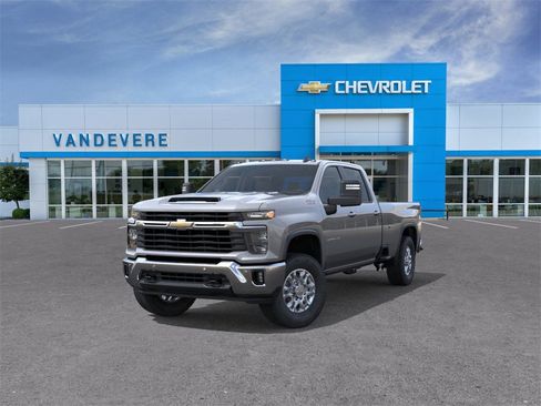 New 2026 Chevrolet Silverado 2500 LT image 8