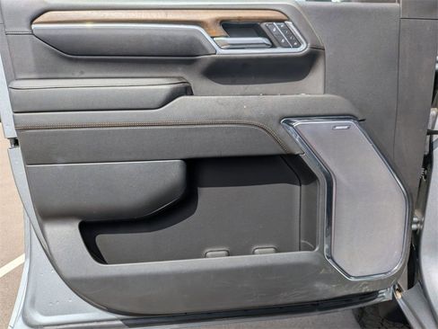 Certified 2024 Chevrolet Silverado 3500 High Country w/ High Country Premium Package image 15