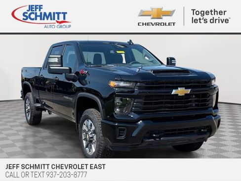 Certified 2026 Chevrolet Silverado 2500 Custom AWD/4WD image 1