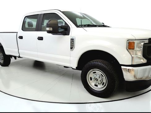 Used 2022 Ford F350 XL w/ Power Equipment Group AWD/4WD image 7