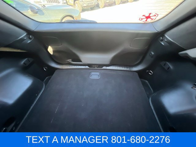 Used 2019 Jeep Cherokee Trailhawk AWD/4WD image 29