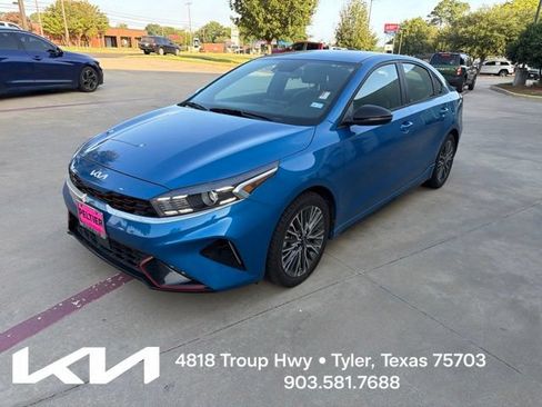 Certified 2023 Kia Forte GT-Line w/ GT-Line Technology Package FWD image 3