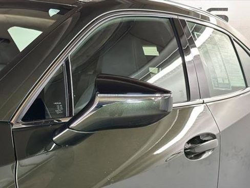 Certified 2025 Lexus UX 300h AWD image 5