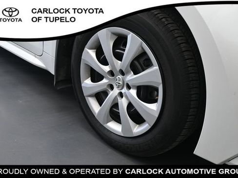 Used 2026 Toyota Corolla LE FWD image 17